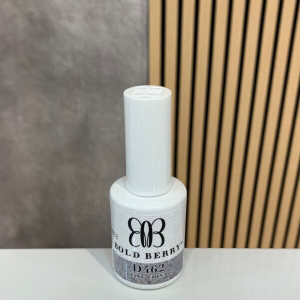 Bold Berry - D462 - Fine China - 15 ml - Soak Off Gel Nail Polish